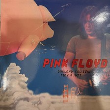 PINK FLOYD OAKLAND COLISEUM 3