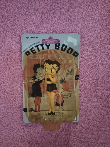 Betty boop with henry figurine - betty,