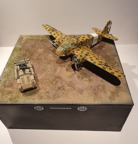 Caproni 311 con abm42 - 1/72,