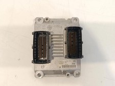 55557935 CENTRALINA MOTORE per OPEL CORSA (S07) (07/06>02/11<) 1.2 16V 55557933