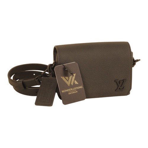 Louis vuitton m82085 fastline - m82085,