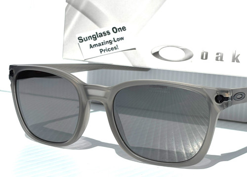Nuovi occhiali sole oakley - nuovi,