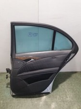 A2117300205 porta per MERCEDES-BENZ CLASSE E W/S211 (03/02-08/07) 200 2002 Usato