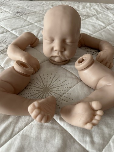 Reborn doll kit - doll, con