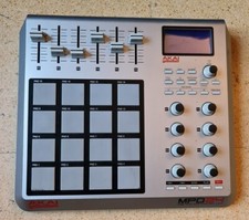 Akai Professional MPD24 USB / MIDI Pad Controller Drum Machine Junk Item JAPAN