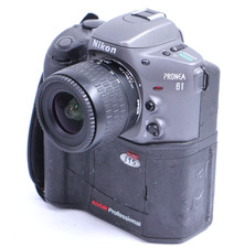 Rara possibilità Nikon Pronea