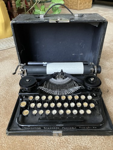 Macchina scrivere portatile - scrivere,