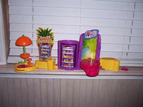 Winx club frutti - frutti, bar