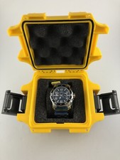 Custodia rigida Invicta Pro