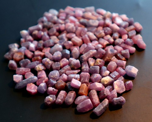 Cristalli rubino 250ct - di, del