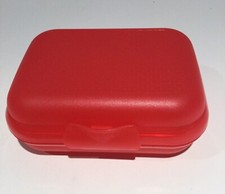 Tupperware Packables Oyster