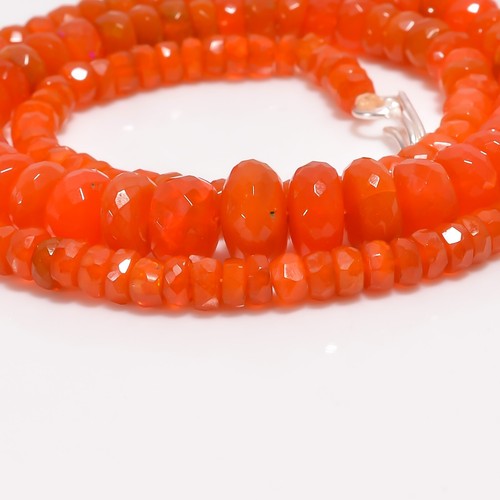 Collana con perle sfaccettate