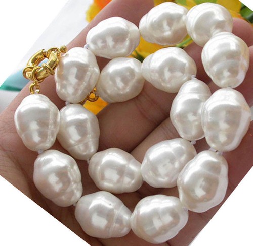 Enorme collana perle - enorme, di