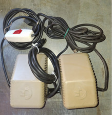 COMMODORE - 2 ALIMENTATORI