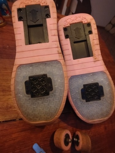Scarpe con rotelle pattini - scarpe, rotelle,