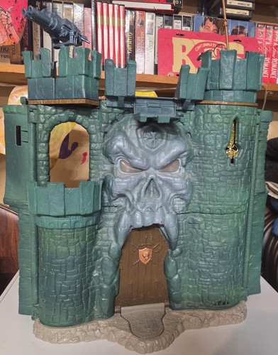Castle grayskull masters - castle, of