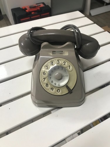 Vecchio telefono fisso sip - telefono,