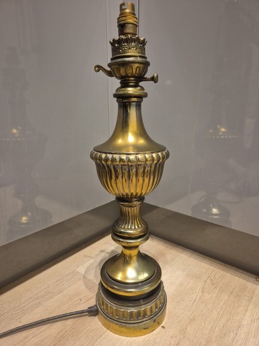 Vintage brass table lamp large - brass,