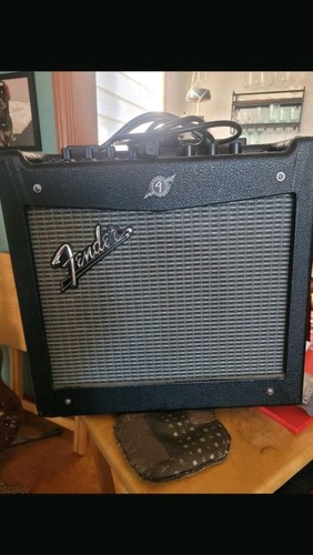 Fender mustang - fender,