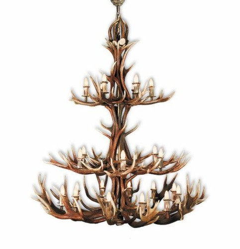 Lampadario con vere corna - , di