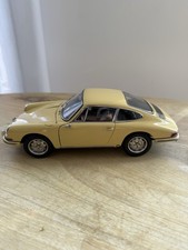 CMC 1:18 Porsche 901