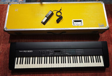 Roland RD-500 Stage Piano Tastiera Pianoforte Digitale con Pedale DP-6 e Flightcase