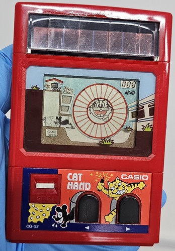 Casio solar cat hunt lcd - solar,