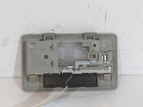 Luce cortesia suzuki swift - luce,