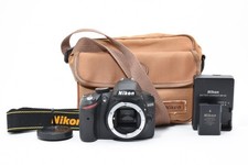 [Near MINT w/case] Nikon D3200