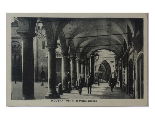 Modena portici di piazza - modena,