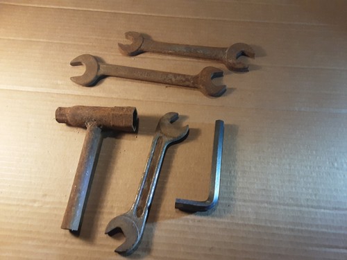 Vecchie chiavi aperte non - chiavi,
