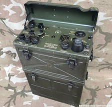 BC-1000-F  Ricetrasmettitore in sintonia continua da 40 a 48 Mhz in FM.