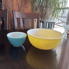 Vintage 401 404 Pyrex grande