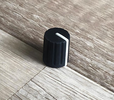 Access Virus Manopola /