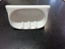 ACCESSORIO BAGNO IN CERAMICA