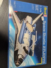 REVELL 1/144 SPACE SHUTTLE