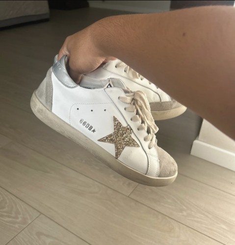 Golden goose - golden,