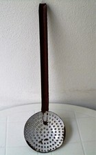 MESTOLO IN FERRO SMALTATO SCHIUMAROLA VINTAGE VECCHI UTENSILI DA CUCINA DEL 900 