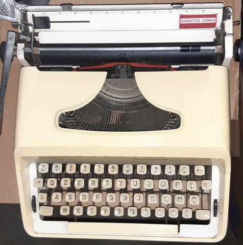 Macchina scrivere vintage - scrivere,