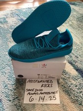 DS 2017 Adidas Pharrell