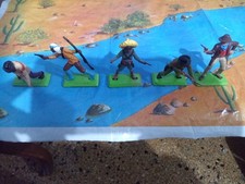 N. 5 Soldatini britains deetail Serie West.