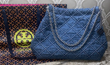 NON CI SONO ETICHETTE, MA NON E' MAI STATO USATO.