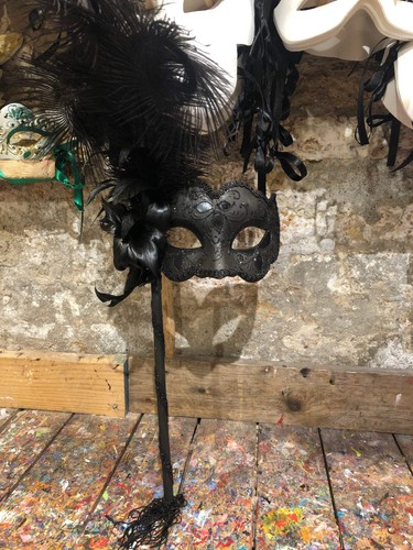 Maschera artigianale - , di