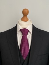 TUTA UOMO ELEGANTE COLLEZIONE