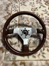 Volante in legno MOMO vintage