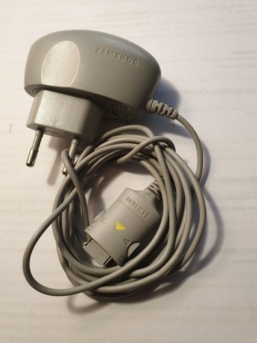 Ancien chargeur samsung - ancien,