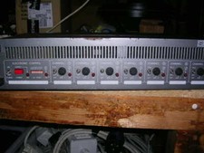 dimmer 8 canali SGM p810