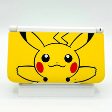 Nintendo 3DS XL Pikachu