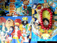 One Piece D Ace collana cosplay più lattine e vari poster in omaggio offerta new