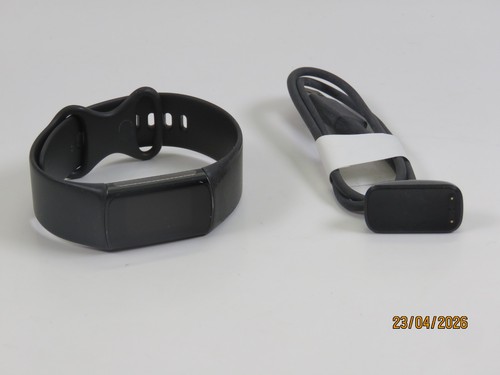 Fitbit g3mp5 carica fitness - fitbit,